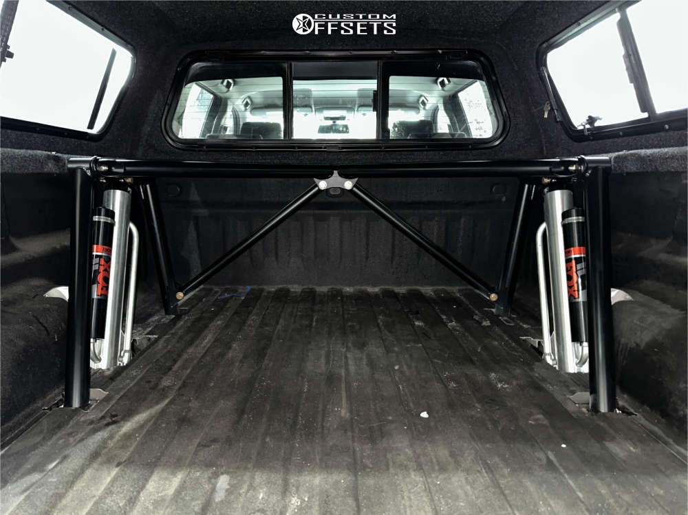 2018 Chevrolet Silverado 1500 with 17x8.5 0 RRW Rr2-s and 37/12.5R17 ...