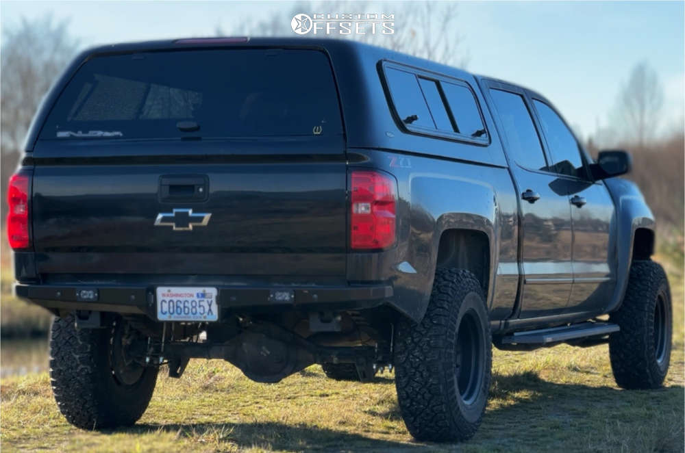 2018 Chevrolet Silverado 1500 with 17x8.5 0 RRW Rr2-s and 37/12.5R17 ...