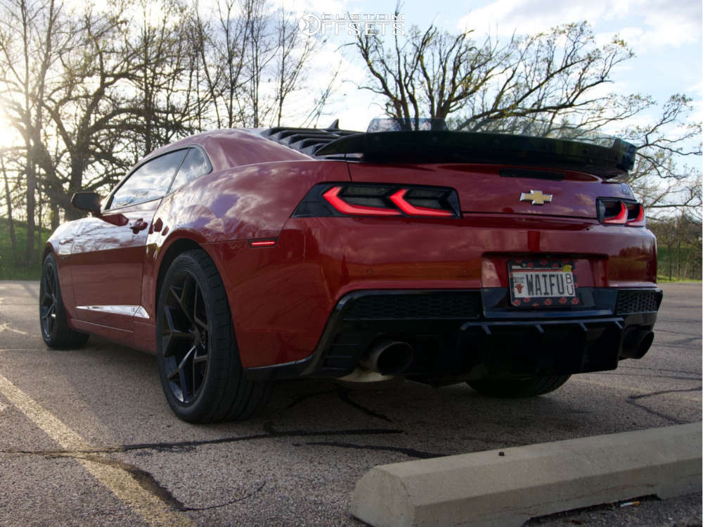 Terrific 2015 Camaro Ss Tire Size Photos