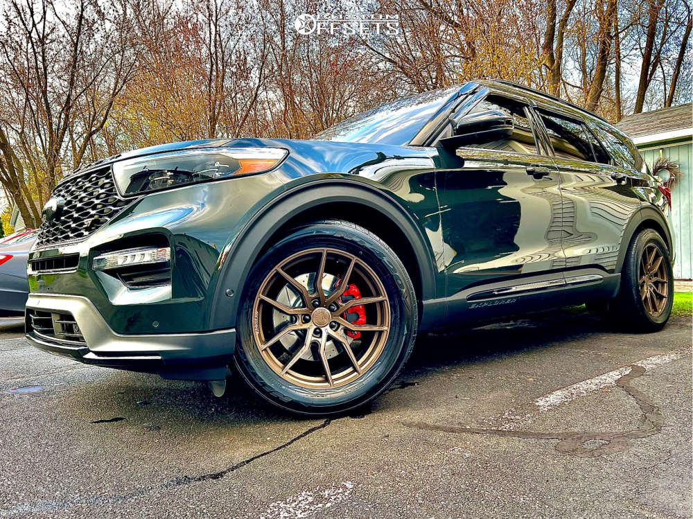 2022 Ford Explorer with 20x9 32 Aodhan Aff1 and 285/50R20 Nitto Nt420v