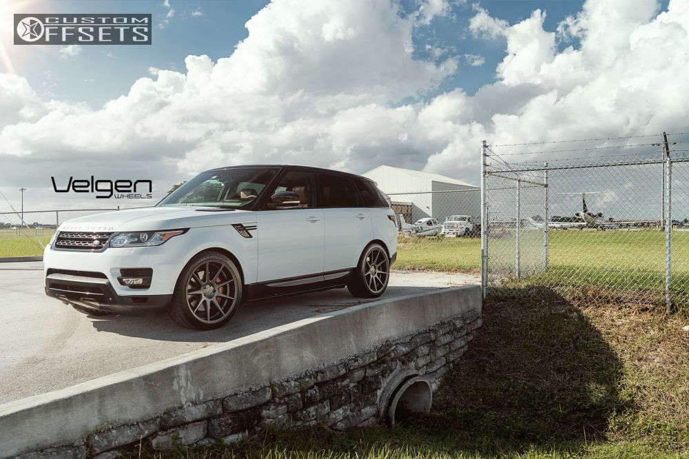 2015 Land Rover Range Rover Sport with 22x10.5 37 Velgen VMB9 and 285 ...