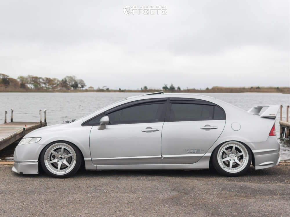 2008 Honda Civic with 18x9.5 30 Aodhan Ds09 and 225/40R18
