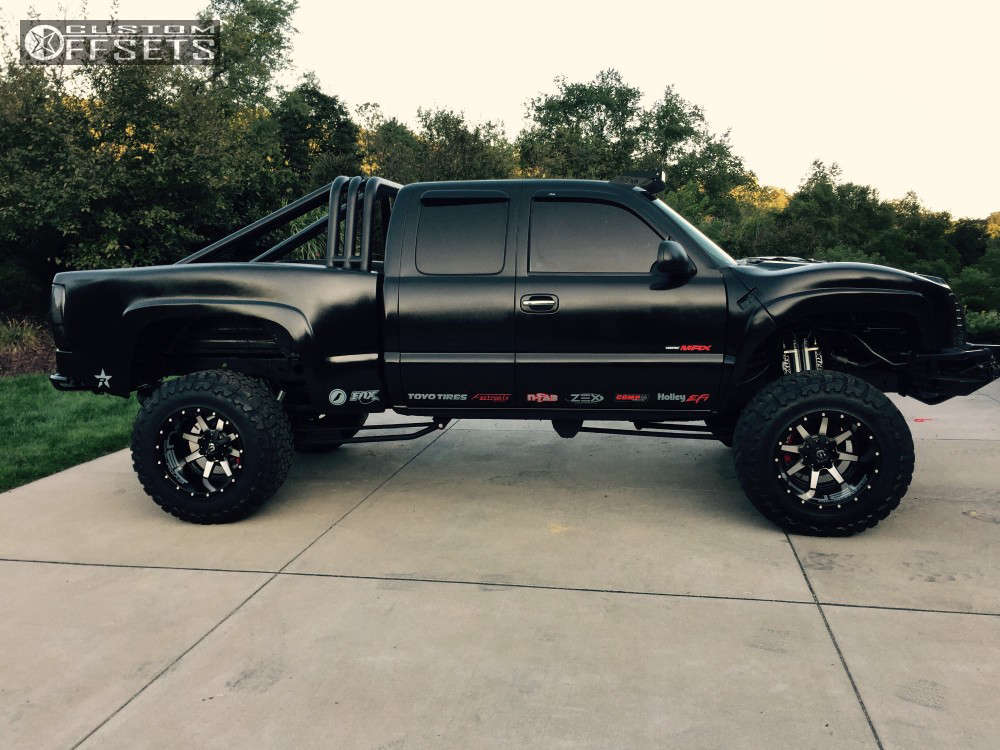 2006 GMC Sierra 1500 with 20x14 -76 Fuel Maverick and 38/13.5R20 ...