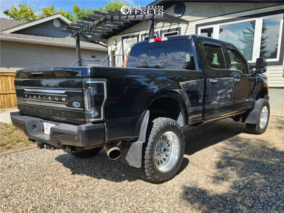 2017 Ford F350 Super Duty with 22x10 25 Fuel Ff110 and 37/12