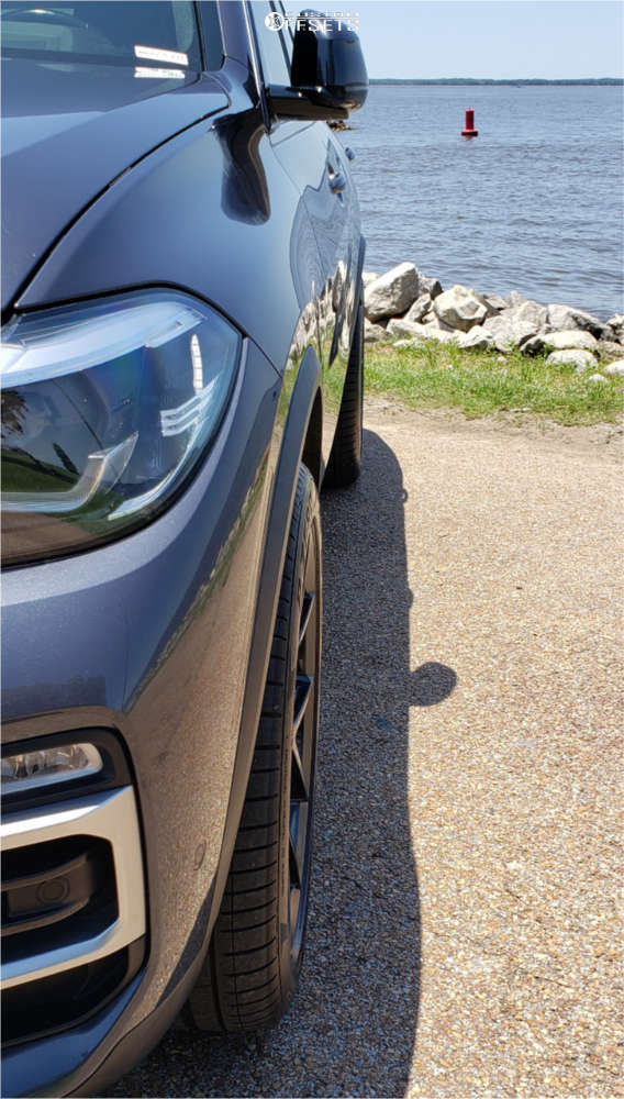 2019 BMW X5 with 21x9 35 MRR Fs06 and 275/40R21 Pirelli PZero and Stock ...