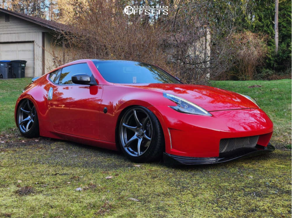 3039406-1-2017-370z-nissan-