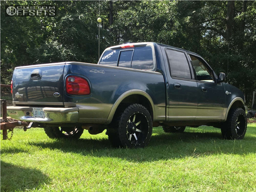 2003 Ford F-150 with 20x12 -44 Fuel Maverick D537 and 33/12.5R20 ...