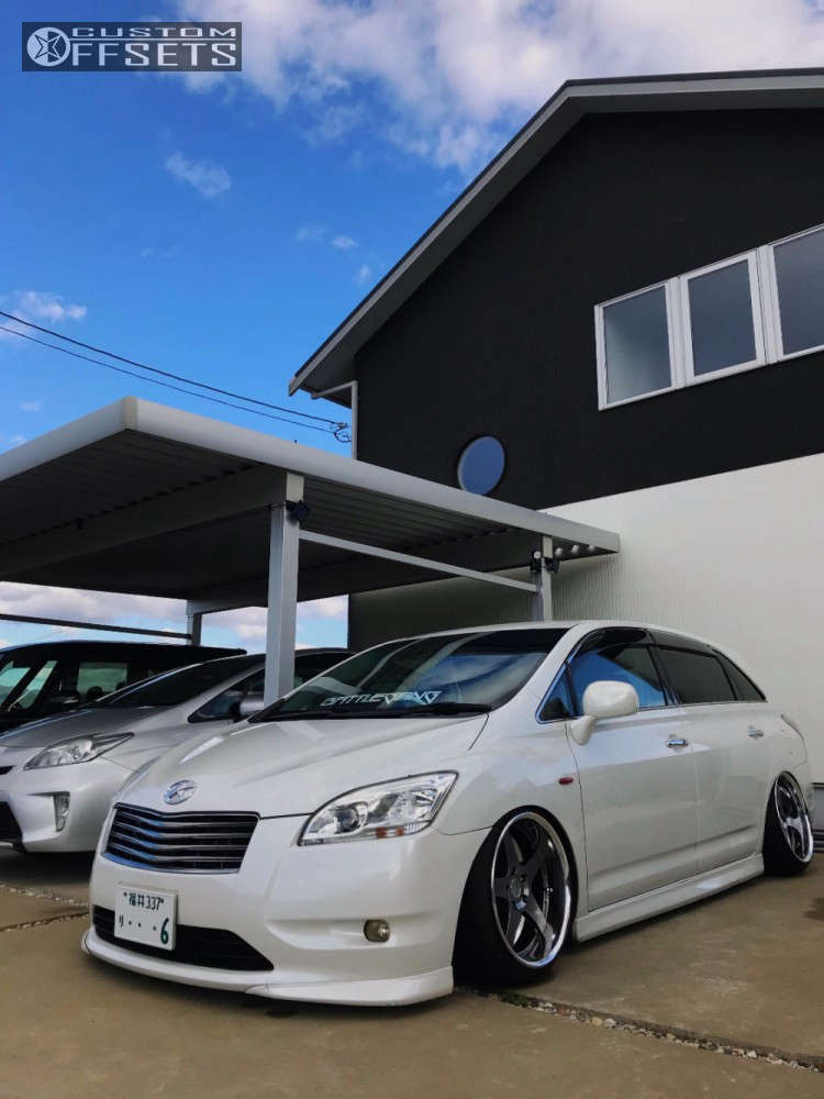 2009 Toyota Sienna with 18x9.5 10 SSR EXECUTOR EX01 and 215