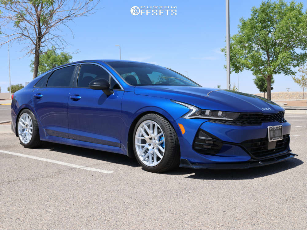 2024 Kia K5 with 18x8.5 35 Aodhan Ahx and 235/45R18 Pirelli PZERO and