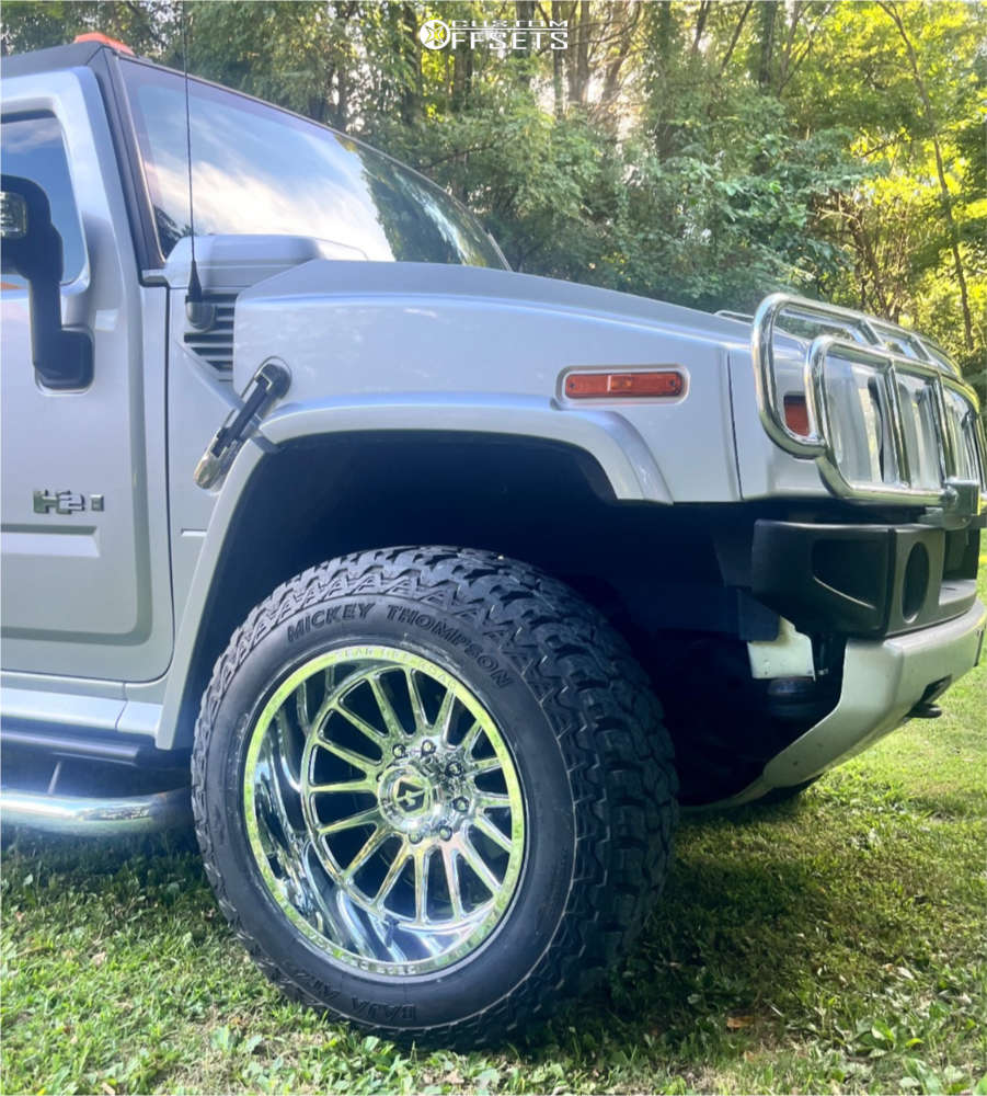 2009 Hummer H2 with 20x12 -44 Gear Off-Road Leverage and 35/12.5R20 ...