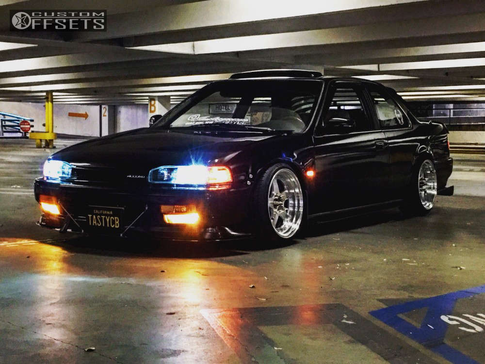 1990 Honda Accord with 17x9 25 JNC Jnc010 and 205/40R17 Nankang NS20