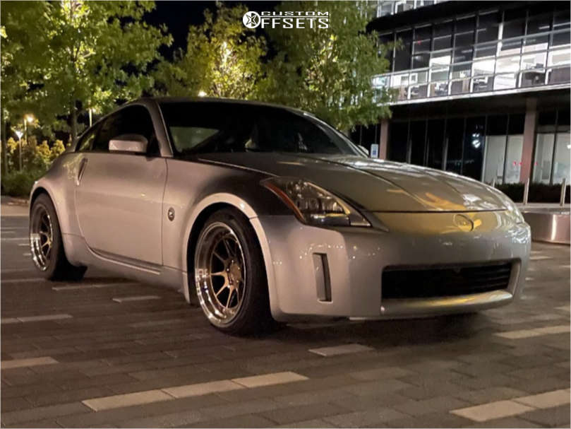 3103246-1-2004-350z-nissan-