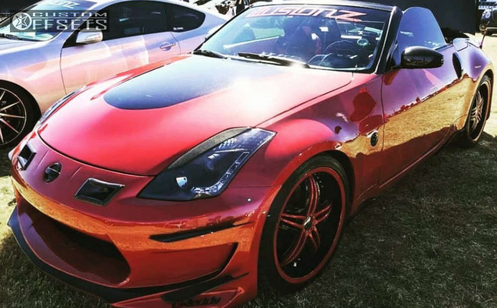 ゆうみ　CAR TUNED 2008 Nissan 350Z with 20x9.5 10 Gianna Blitz and 265/35R20 Nitto