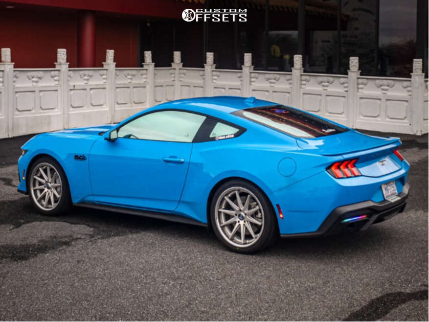 2024 Ford Mustang with 20x9 25 Rohana Rfc10 and 275/35R20 Michelin ...