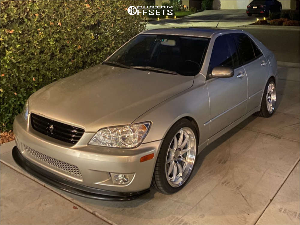 2003 Lexus IS300 with 18x8.5 35 Aodhan Ds07 and 225/40R18