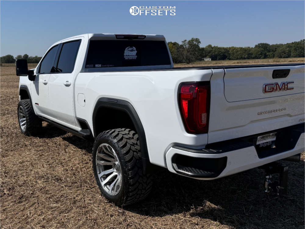 2023 GMC Sierra 2500 HD with 22x12 44 Fuel Blitz and 33/12.5R22 AMP