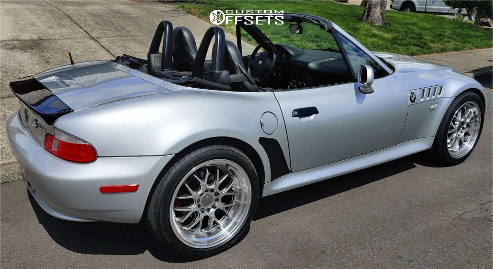 哲 2001 BMW Z3 with 18x8.5 35 F1R F21 and 245/40R18 Vercelli