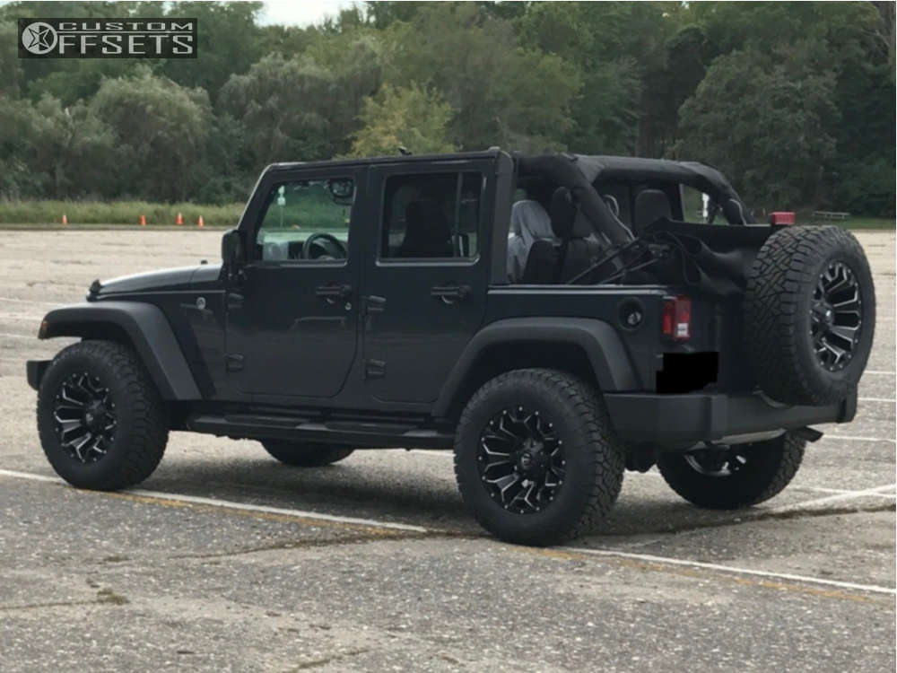 2016 Jeep Wrangler with 18x9 12 Fuel Assault and 285/65R18 Fuel