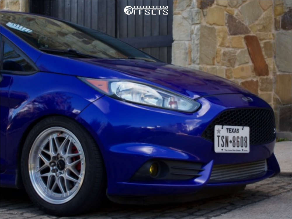 2015 Ford Fiesta with 16x7 38 Vors Vr7 and 205/50R16 Lexani Lxtr-203 ...