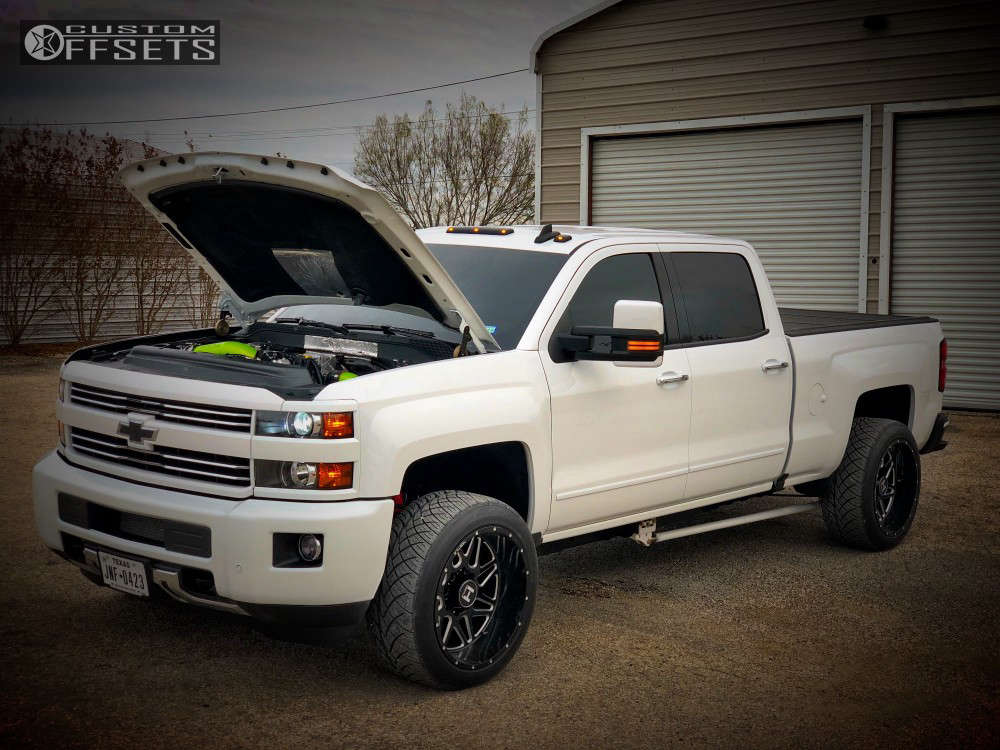 2017 Chevrolet Silverado 2500 HD with 22x12 44 Hostile Sprocket and