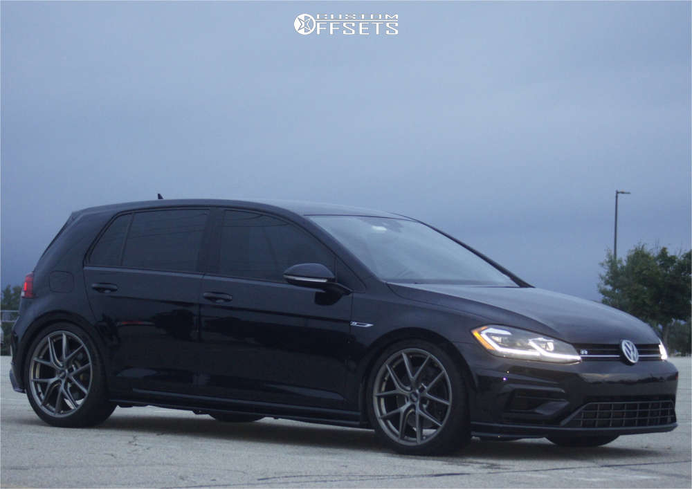2018 Volkswagen Golf R with 19x8.5 44 BBS Ci-r and 245/35R19 Michelin ...