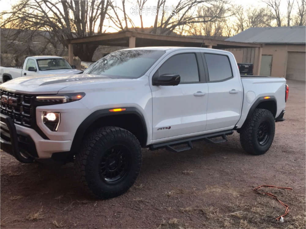2024 GMC Canyon with 17x8.5 0 Method Mr318 and 285/75R17 Nitto Ridge ...