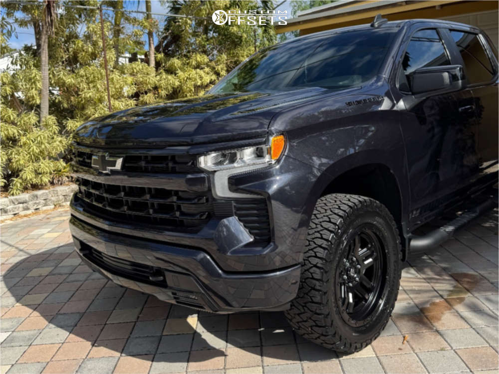 Chevy Silverado 1500 Tires
