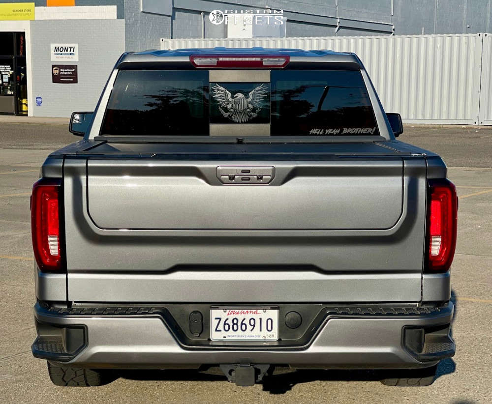 2021 GMC Sierra 1500 with 24x10 31 Revenge OE Proline Rs-95