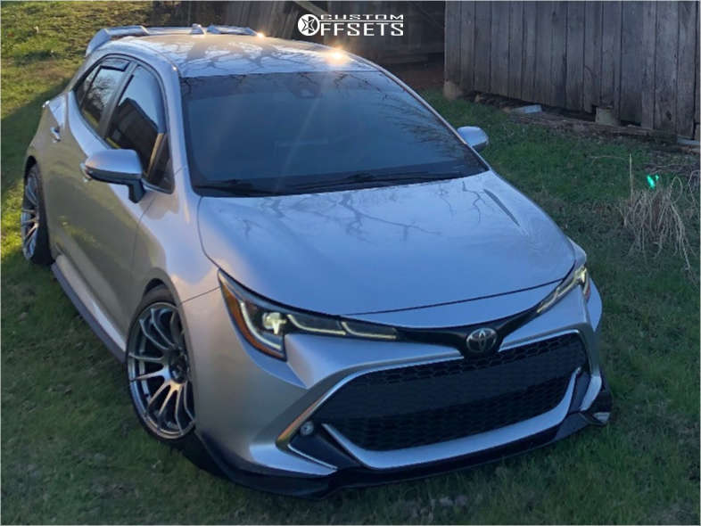 2019 Toyota Corolla with 18x9.5 38 AVID1 Av20 and 235/40R18