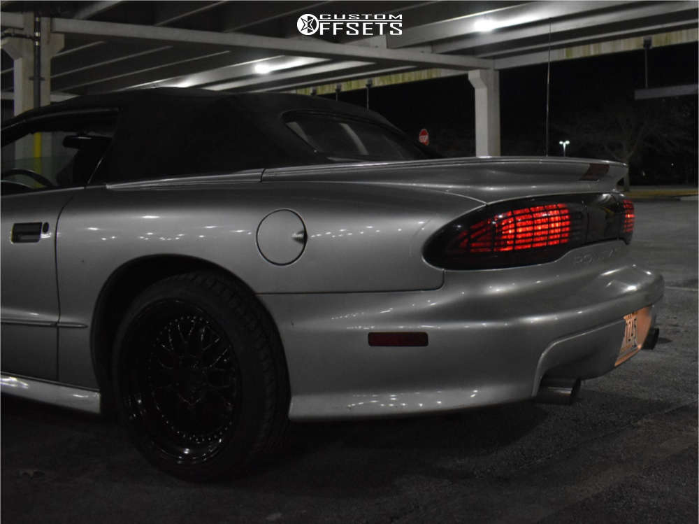 1997 Pontiac Firebird with 18x9.5 35 ESR Sr01 and 245/40R18 Summit ...