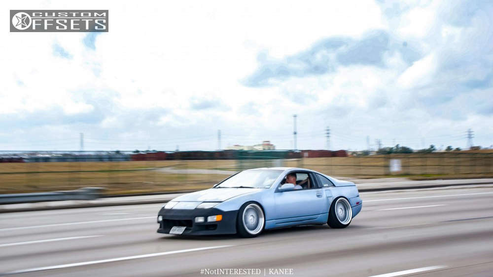 ブラムリー⭐️ 1990 Nissan 300ZX with 18x9.5 30 ESM Fs01 and 215/40R18 Firestone