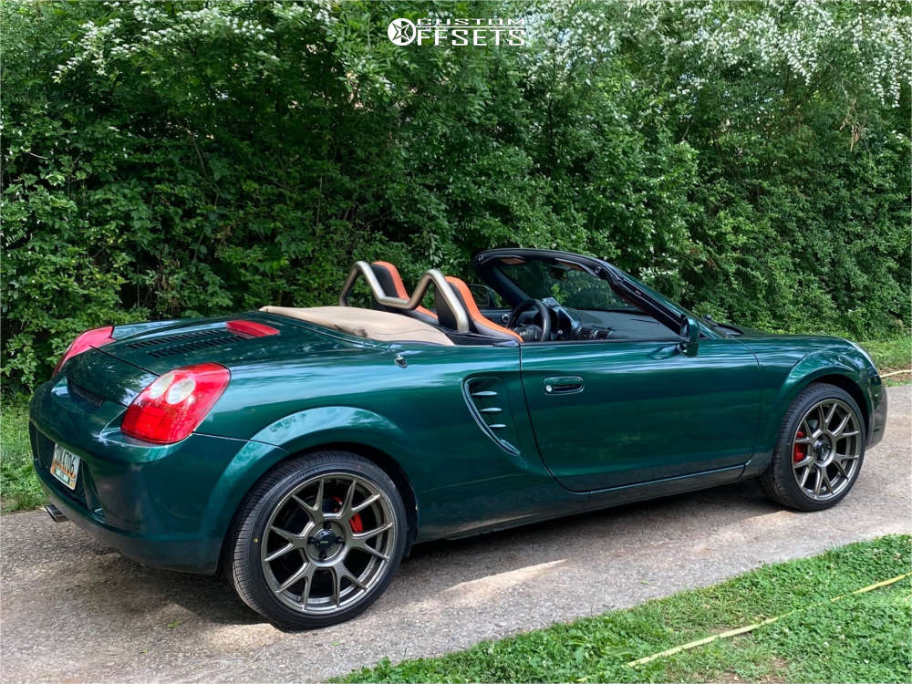 2003 Toyota MR2 Spyder with 17x8.5 45 Konig Ampliform and 215