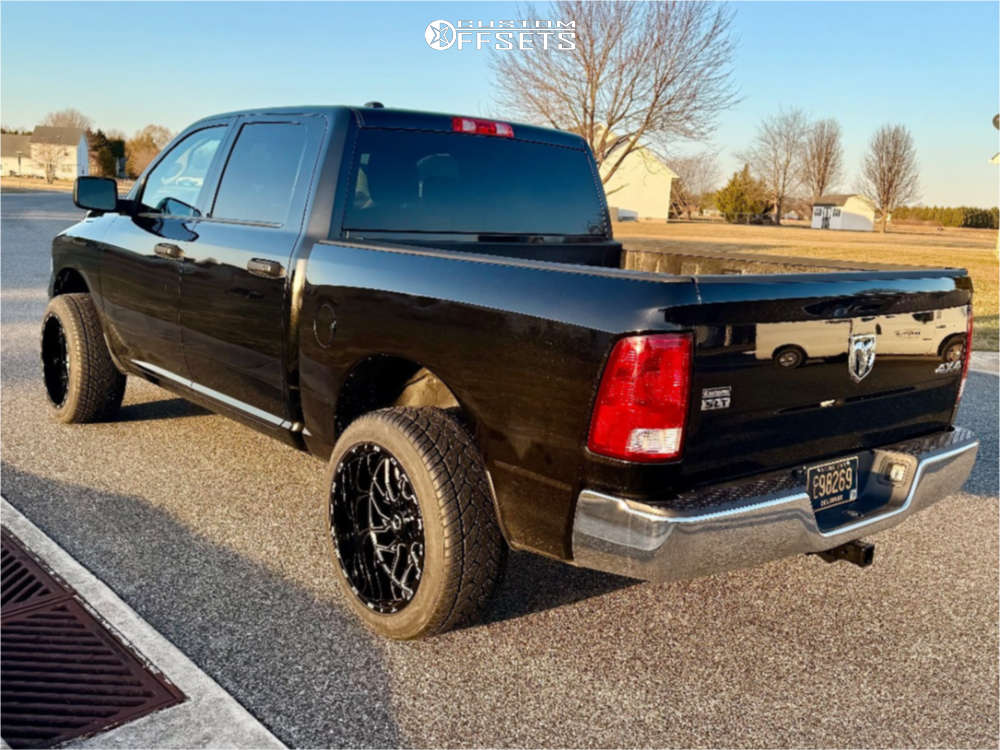 2022 Ram 1500 Classic with 22x12 -44 TIS 544bm and 305/45R22 Fullway ...