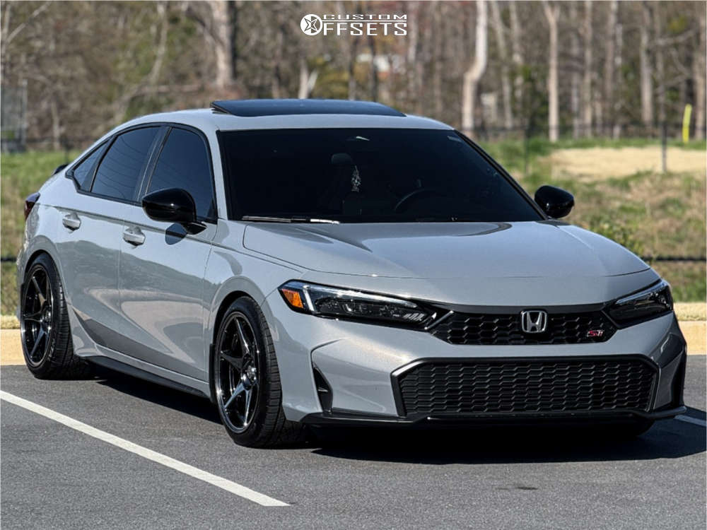 2025 Honda Civic with 18x9.5 35 Stage Wheels Knight and 255/35R18 ...