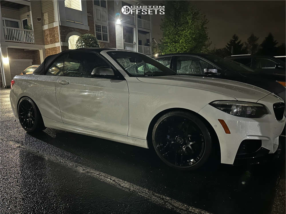 2018 BMW M240i with 18x8.5 35 Forgestar F14 and 225/40R18 Michelin ...