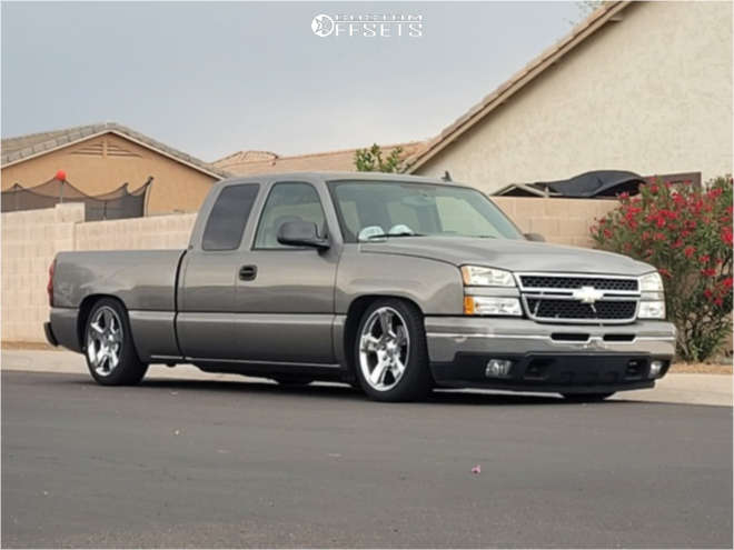 2006 Chevrolet Silverado 1500 with 20x9 27 4Play OE Wheels Cv76 and 245 ...