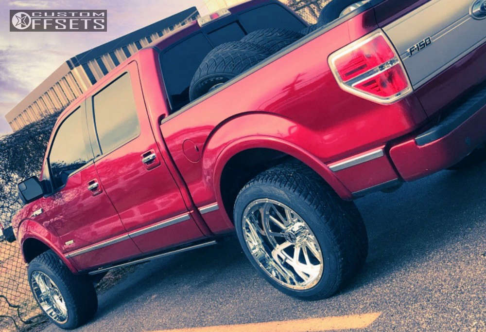 2013 Ford F150 with 22x12 44 Xtreme Force Xf3 and 305/45R22 Toyo