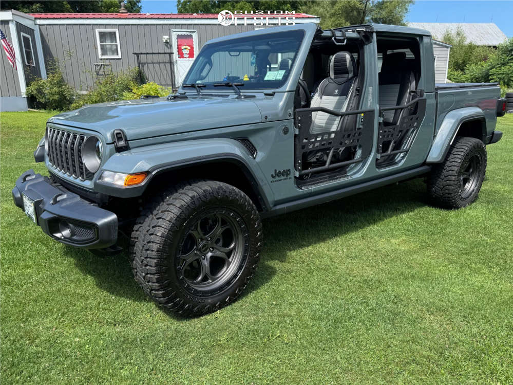 3312366-1-2025-gladiator-jeep-