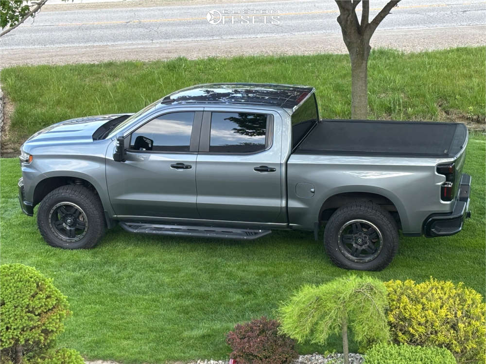 2019 Chevrolet Silverado 1500 with 20x9 19 Fuel Anza and 295/65R20