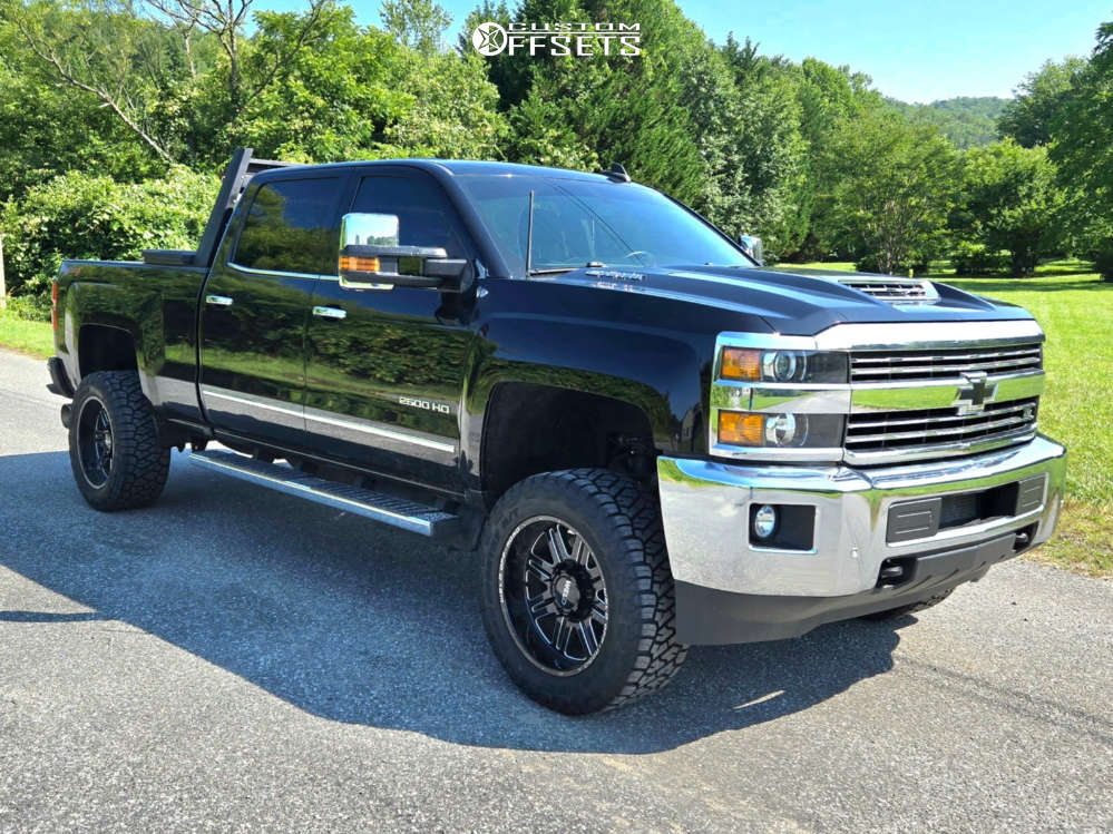 2018 Chevrolet Silverado 2500 HD with 20x10 25 Weld OffRoad Chasm and