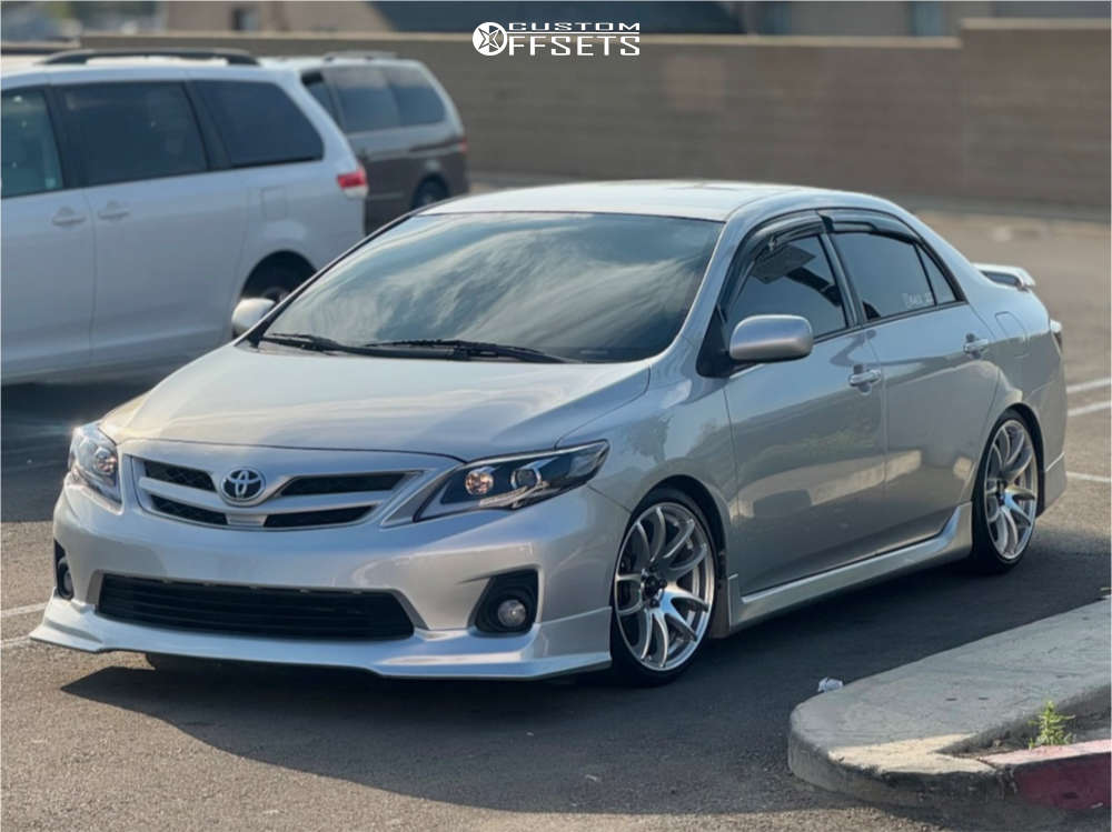 3344583-1-2009-corolla-toyota-