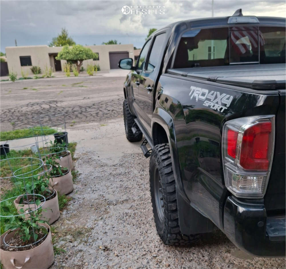 2023 Toyota Tacoma with 17x8.5 -25 RRW Rr7-s Flow Form and 285/70R17 ...