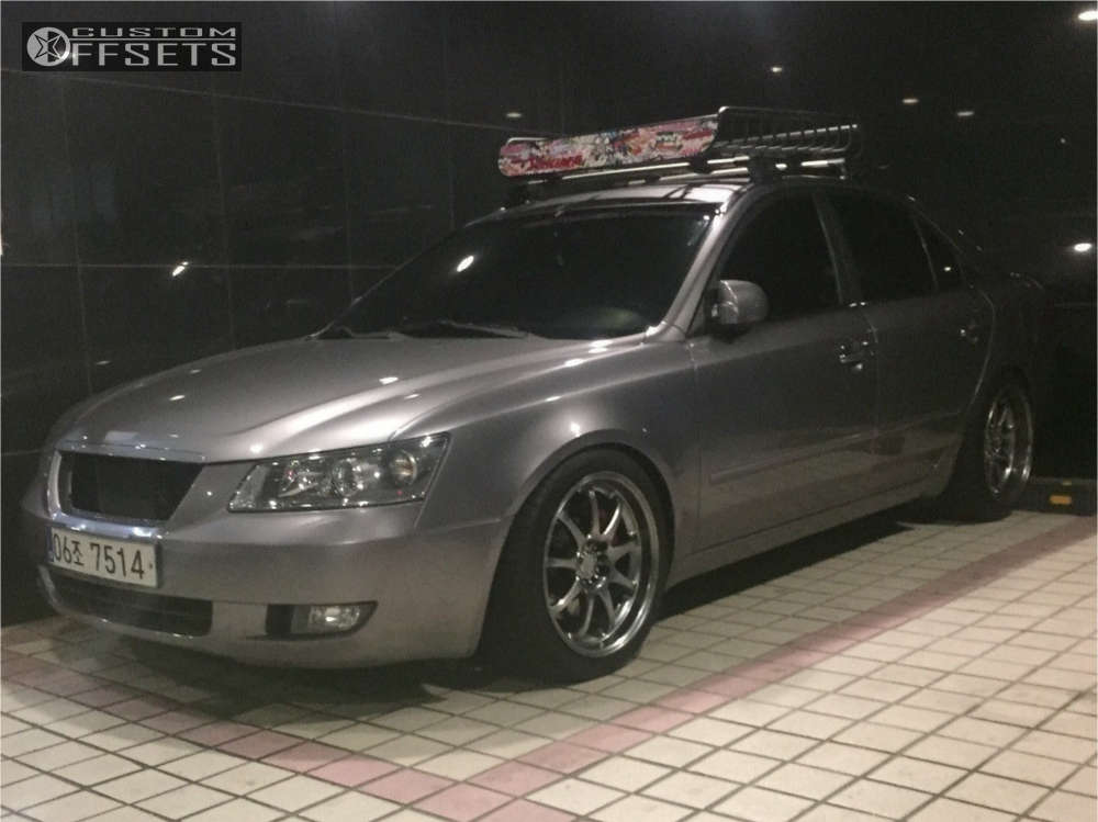 2005 Hyundai Sonata with 18x9 30 Work Xd9 and 245/40R18 Hankook Ventus