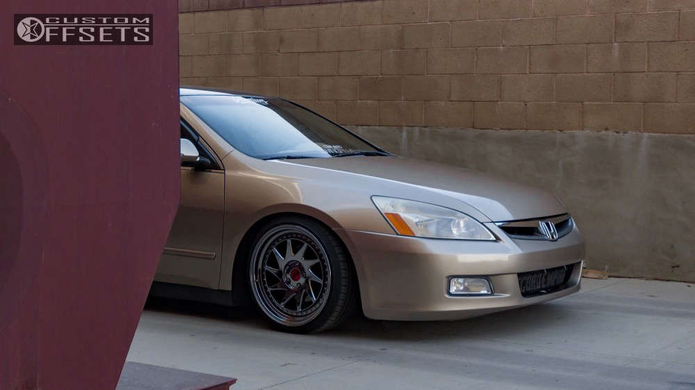 2004 Honda Accord with 18x8.5 30 ESR Sr09 and 215/35R18 Toyo Tires ...