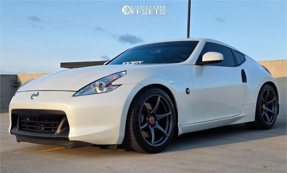 3390412-1-2012-370z-nissan-