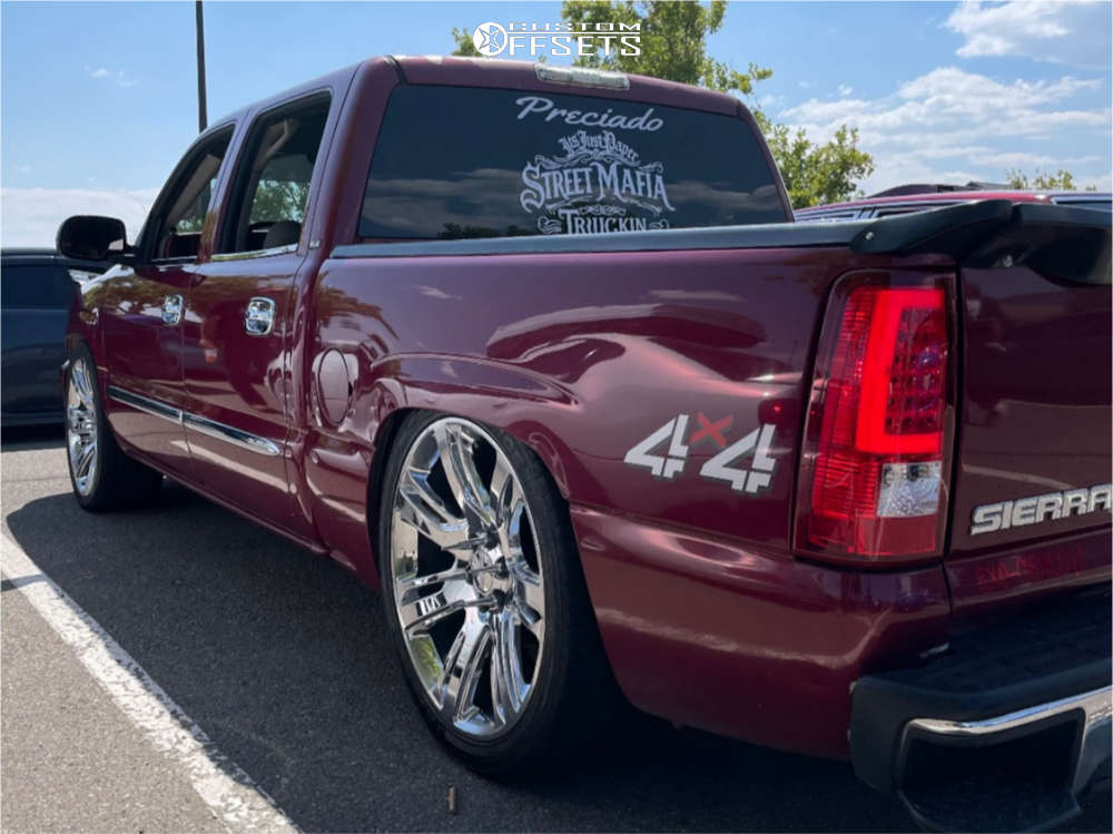 2006 GMC Sierra 1500 with 24x10 31 4Play OE Wheels Ca88 and 305/35R24 ...