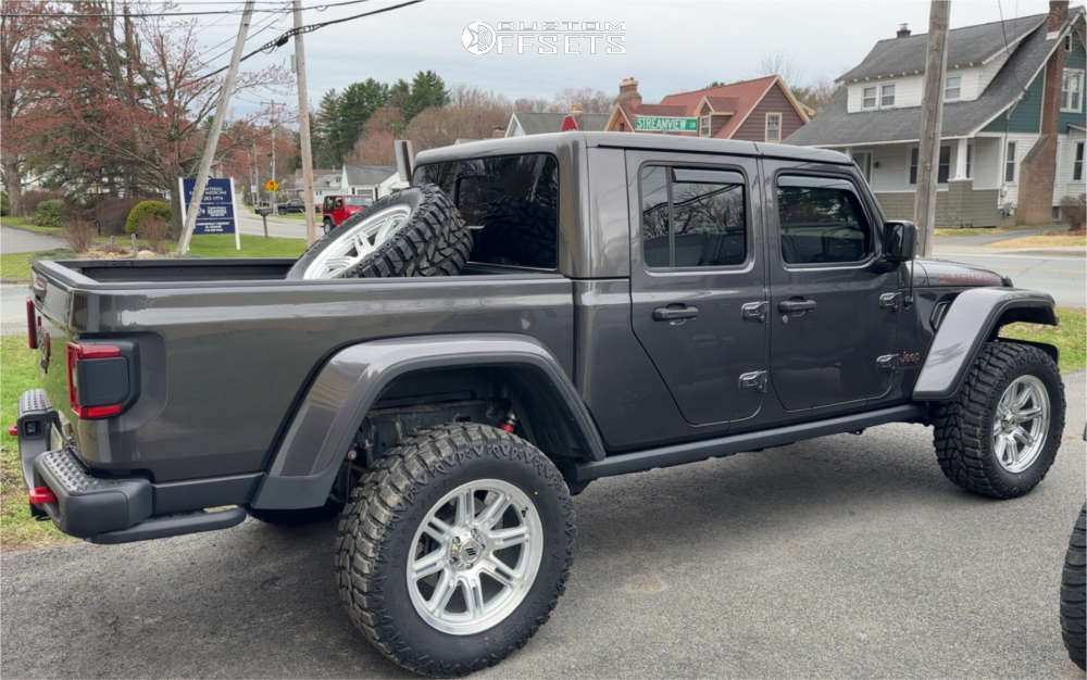 2020 Jeep Gladiator with 20x9 0 Pro Comp Snare and 35/12.5R20 Versatyre ...