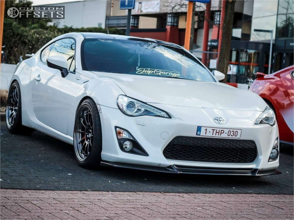352479-1-2014-86-toyota-st-