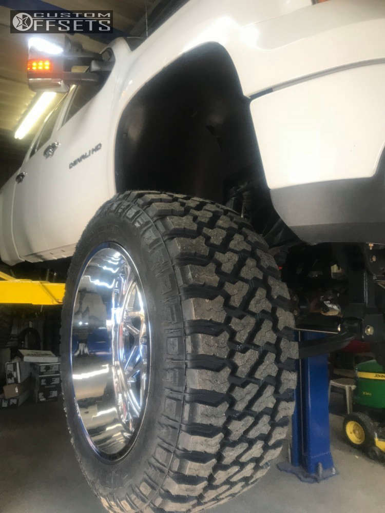 2012 GMC Sierra 3500 HD with 24x14 76 Hostile Sprocket and 40/15.5R24