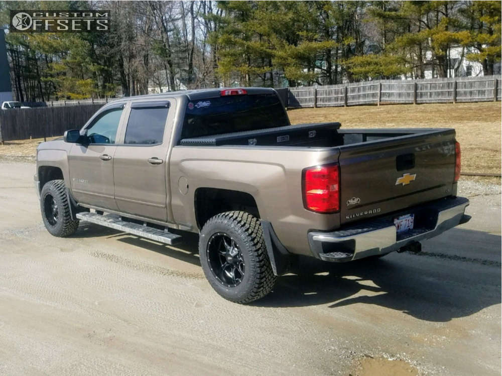 2015 Chevrolet Silverado 1500 with 18x10 24 Moto Metal Mo970 and 275